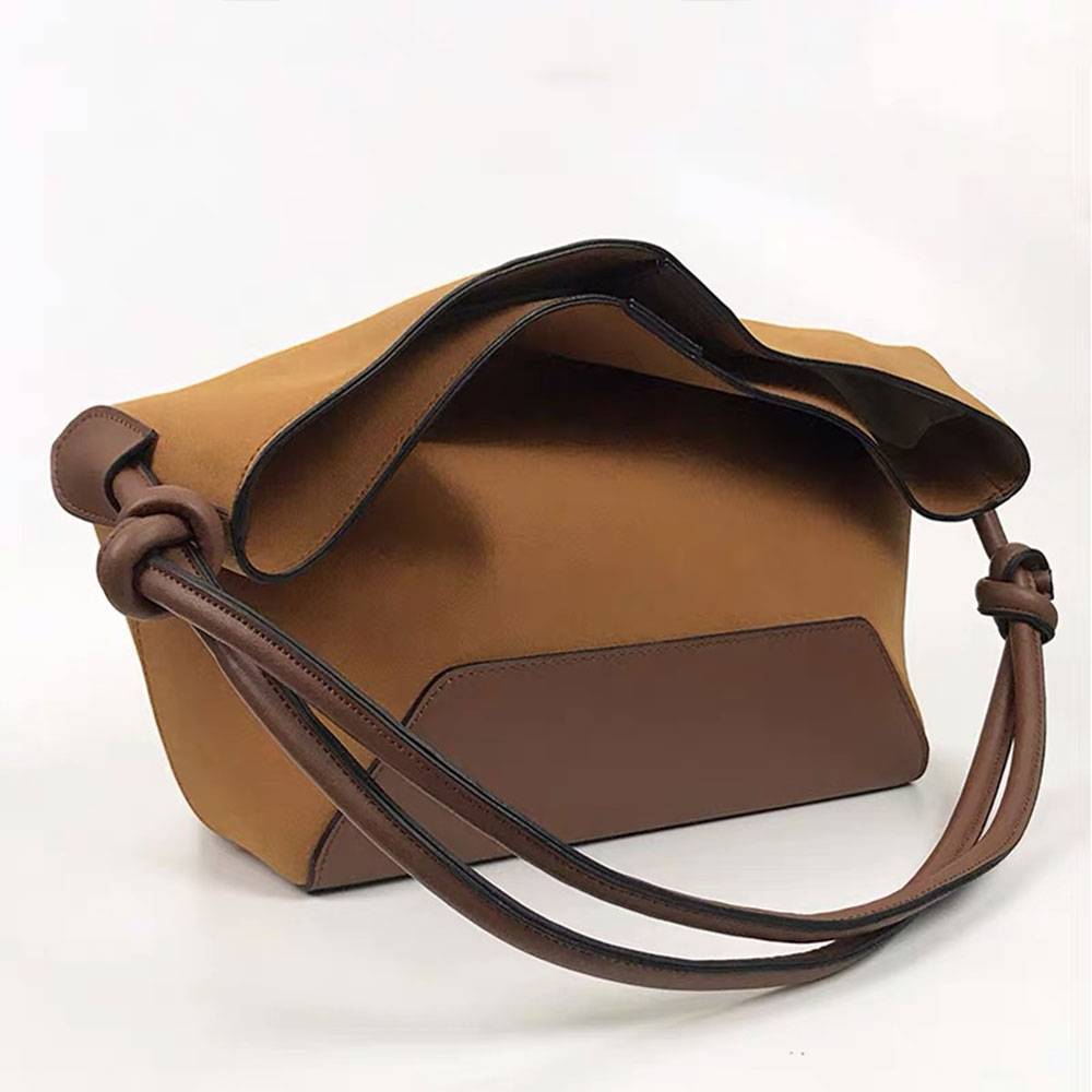 women's-retro-knot-strap-bag