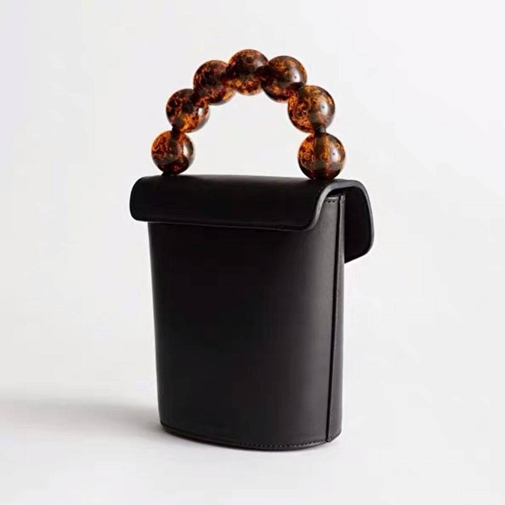 beaded-portable-bucket-bag