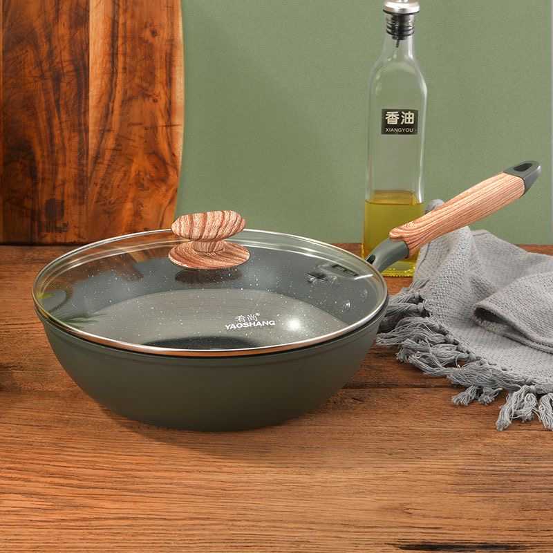 Light weight nonstick 24cm cooking pan