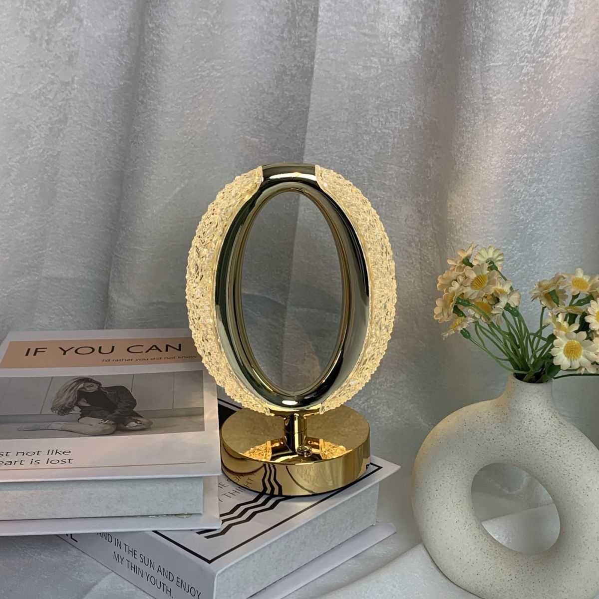 High-quality luxury crystal table lamp