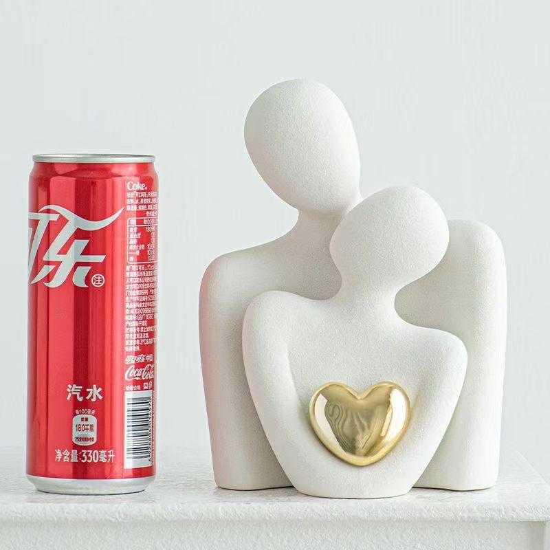 Simple modern resin craft mini couple character ornament