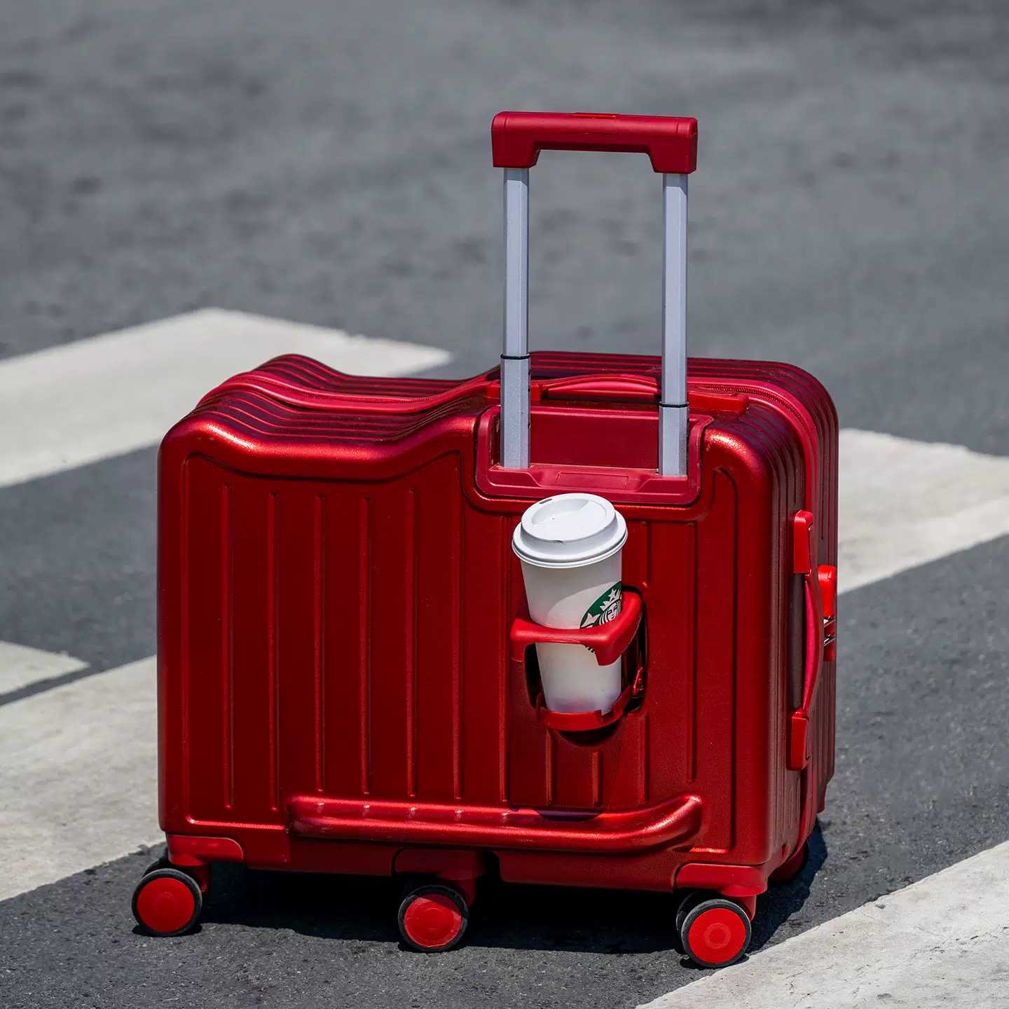 New original quality durable suitcase 18inches
