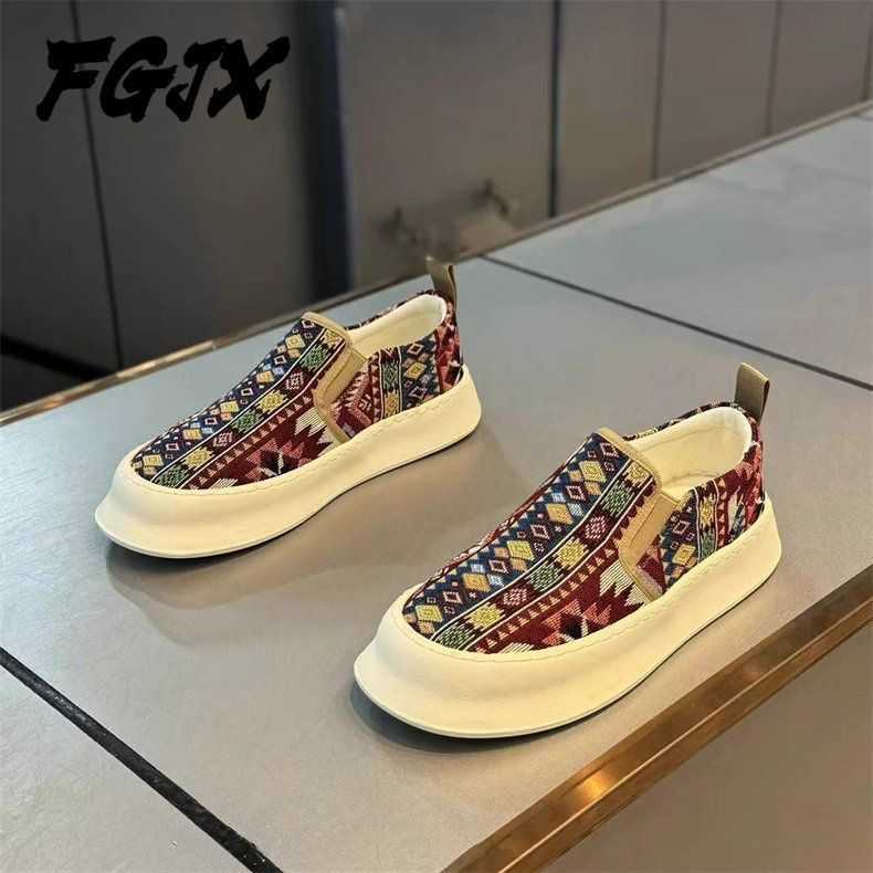 FGJX Men's High-quality Breathable Stacking Board Shoes