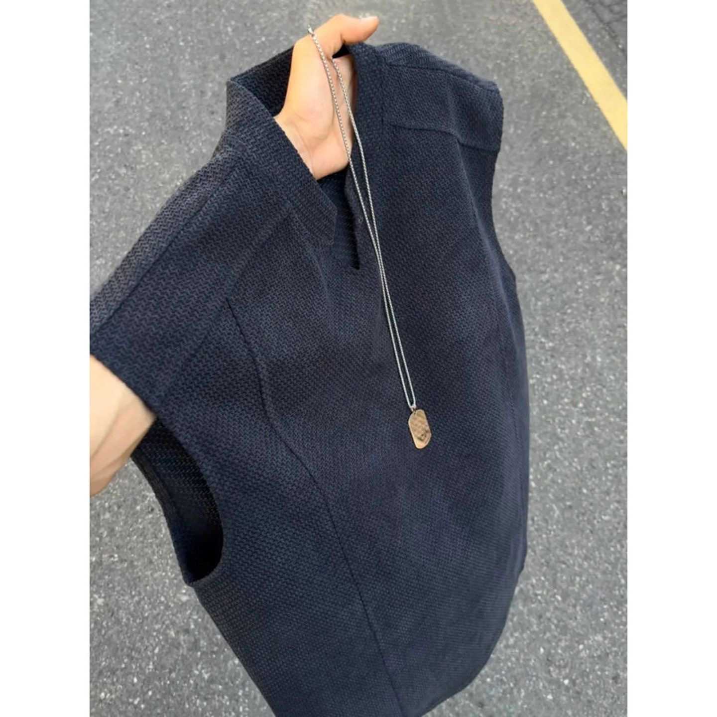 v-neck vest American straight shoulder sweatshirt