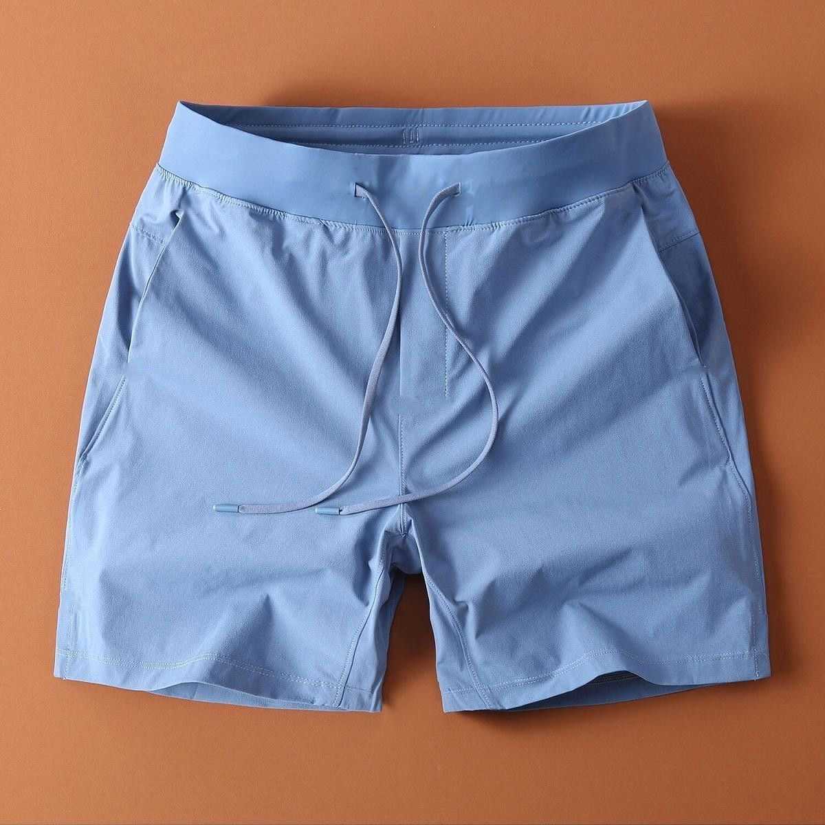 Cool summer men’s shorts