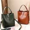 Alligator bucket bag Stylish all-in-one handbag for women