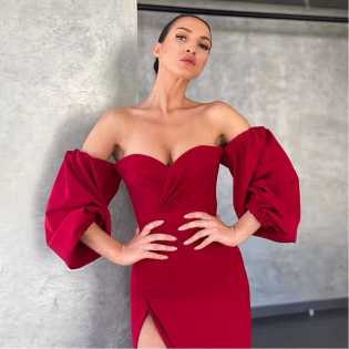 European women's lantern sleeve high slit evening gown