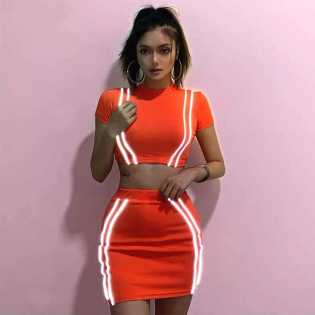 2023-women's-reflective-sport-wear