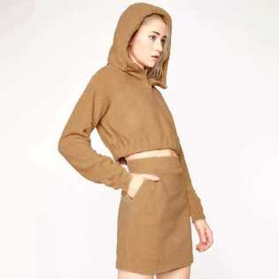 autumn-street-fashion-hoodie-+-skirt-