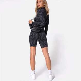 women's-crop-navel-fitness-suit