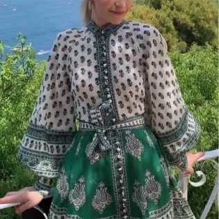 inns-vintage-lantern-sleeve-gown