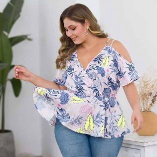 plus-size-angels-floral-blouse