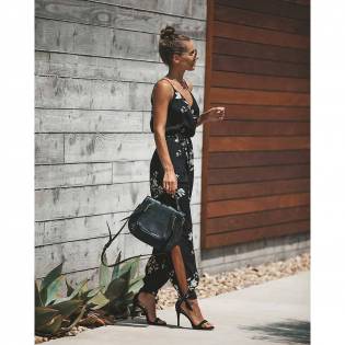 sleeveless women's dress