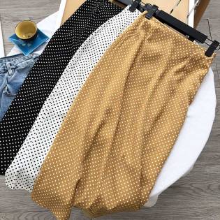 ladies polka dot skirt