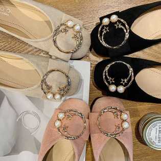 ladies comfy flat shoes