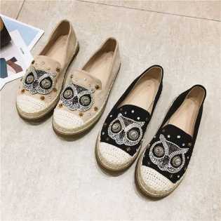 casual woven flat shoes