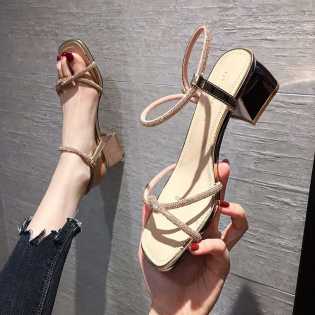 thick heeled fair sandals