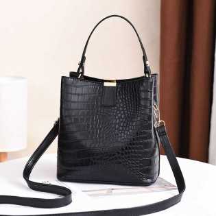 Alligator bucket bag Stylish all-in-one handbag for women