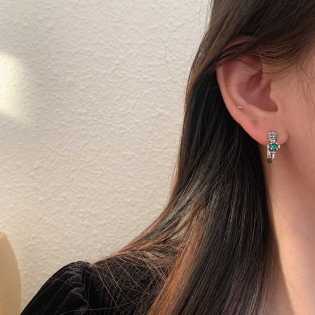 S925 sterling silver retro unique design crown emerald green black zircon earrings