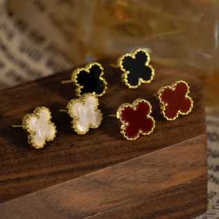Three-color optional niche four-leaf clover earrings
