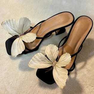niche design butterfly square head shoes