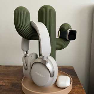 Cactus headphone stand