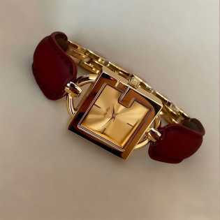 Swiss certified square sugar bracelet watch