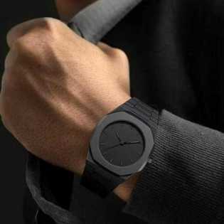 Luxury 4in1 All-Black analog Quartz Watch Set for Men