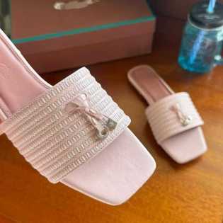 Women’s Fashion Square Toe Slippers