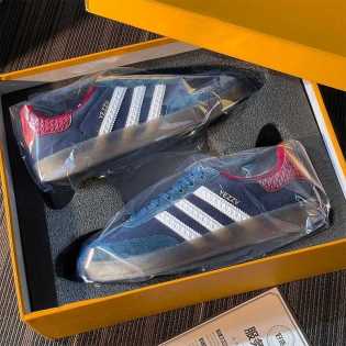 Unisex 3 bar sneakers