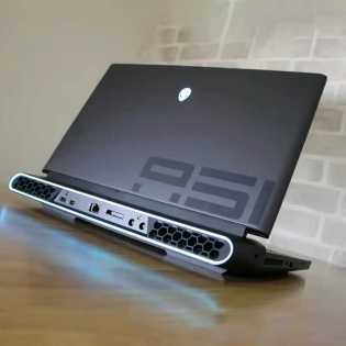 Used Alienware Alien Game Notebook Core i7 E-sports Eat Chicken Single Display Stand-alone Laptop Al
