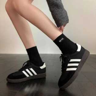 Fashion Unisex Retro Stripe Casual Sneakers – Lace-Up Low-Top Walking Shoes