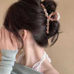 New Embroidered Flower Clip