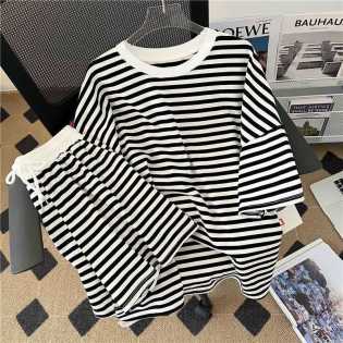 Women’s Casual Striped 2 Piece Shorts Set