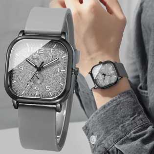 Men’s Square Quartz Wristwatch with Silicone Strap