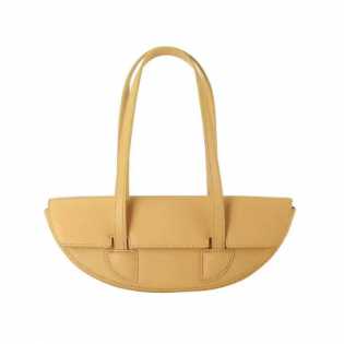 women's hand bag