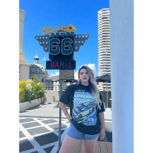 chubby babe American style retro print cotton crewneck design loose T-shirt